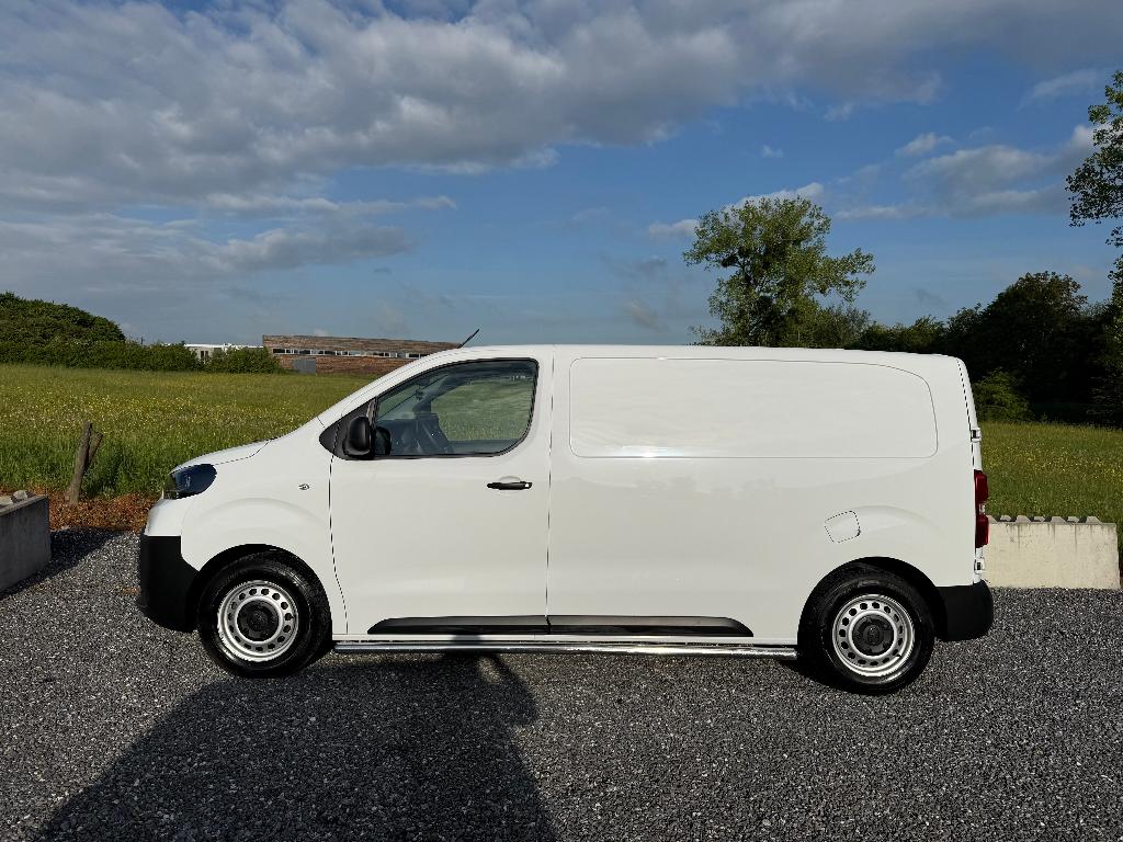 Toyota Proace 120CH L2 **Clim 3Places Attelage**, Bluetooth, Essai à domicile, Achat, Euro 6