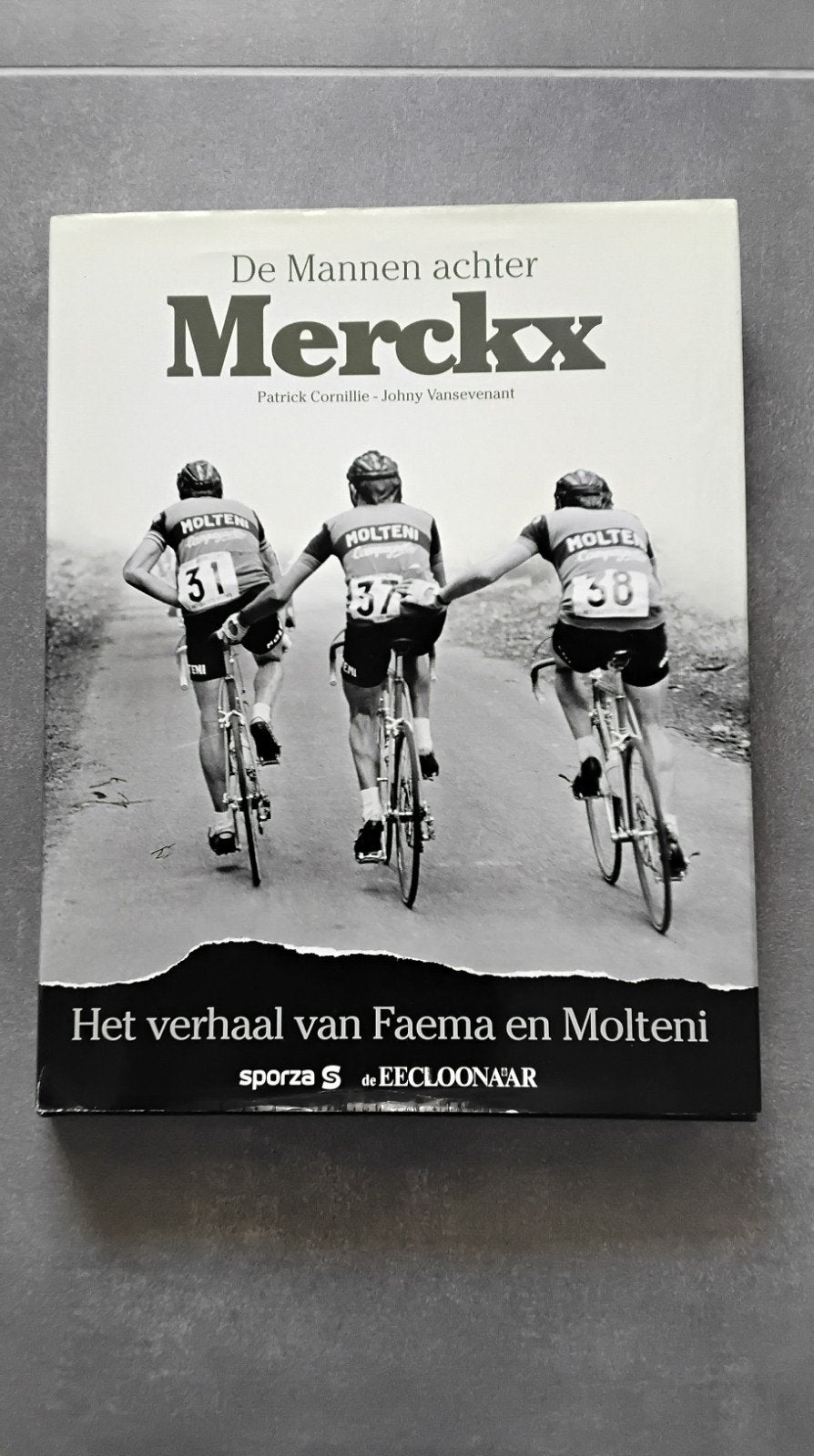 J. Vansevenant - De mannen achter Merkx, Ophalen of Verzenden, Zo goed als nieuw, J. Vansevenant; P. Cornillie