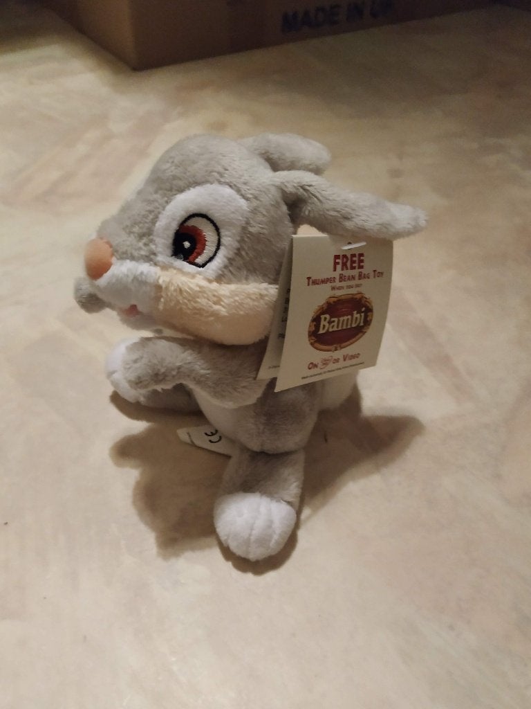 nieuwe mooie zachte knuffel Bambi, Ophalen of Verzenden, Nieuw, Konijn