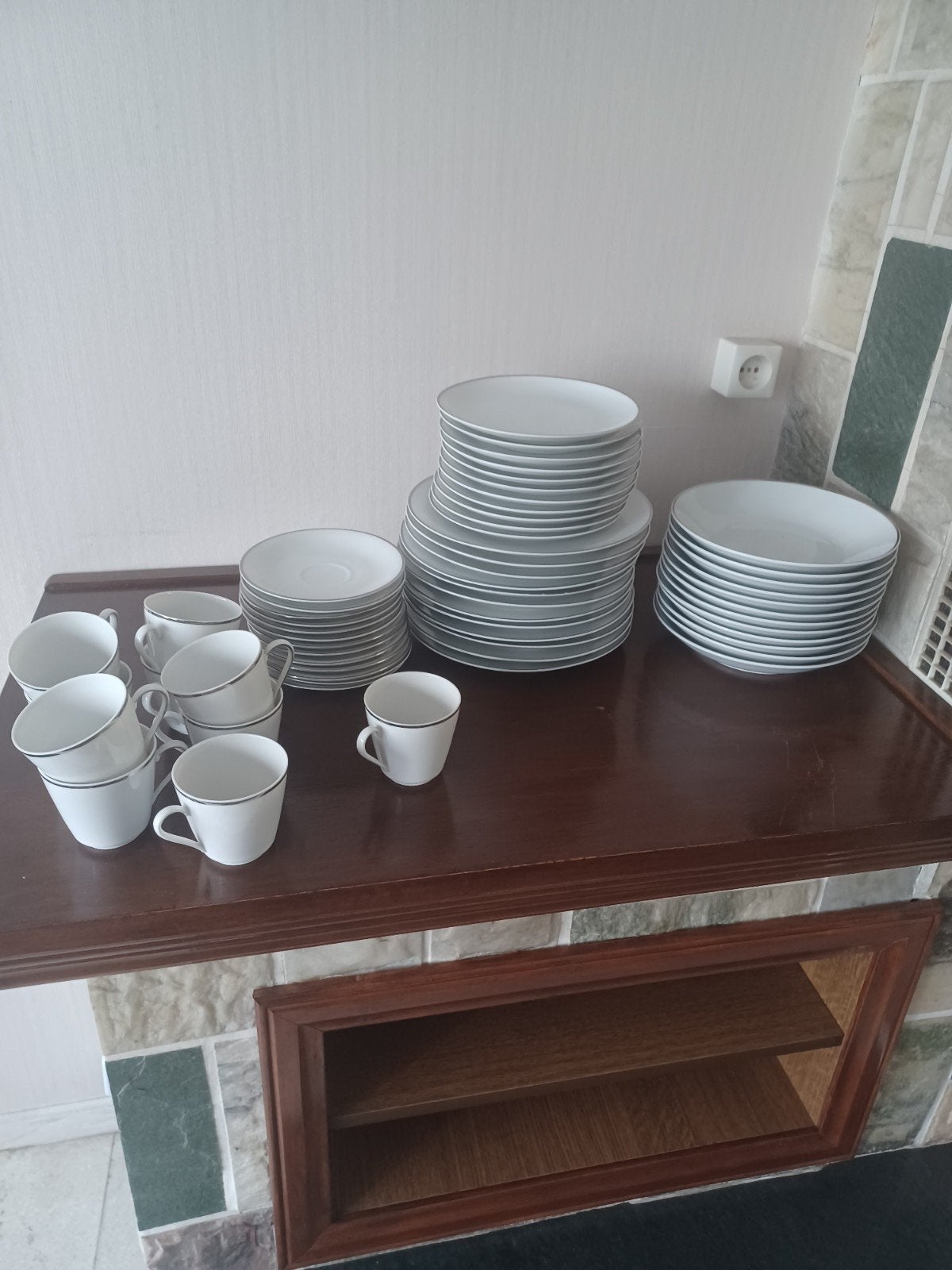 eetservies, Ophalen