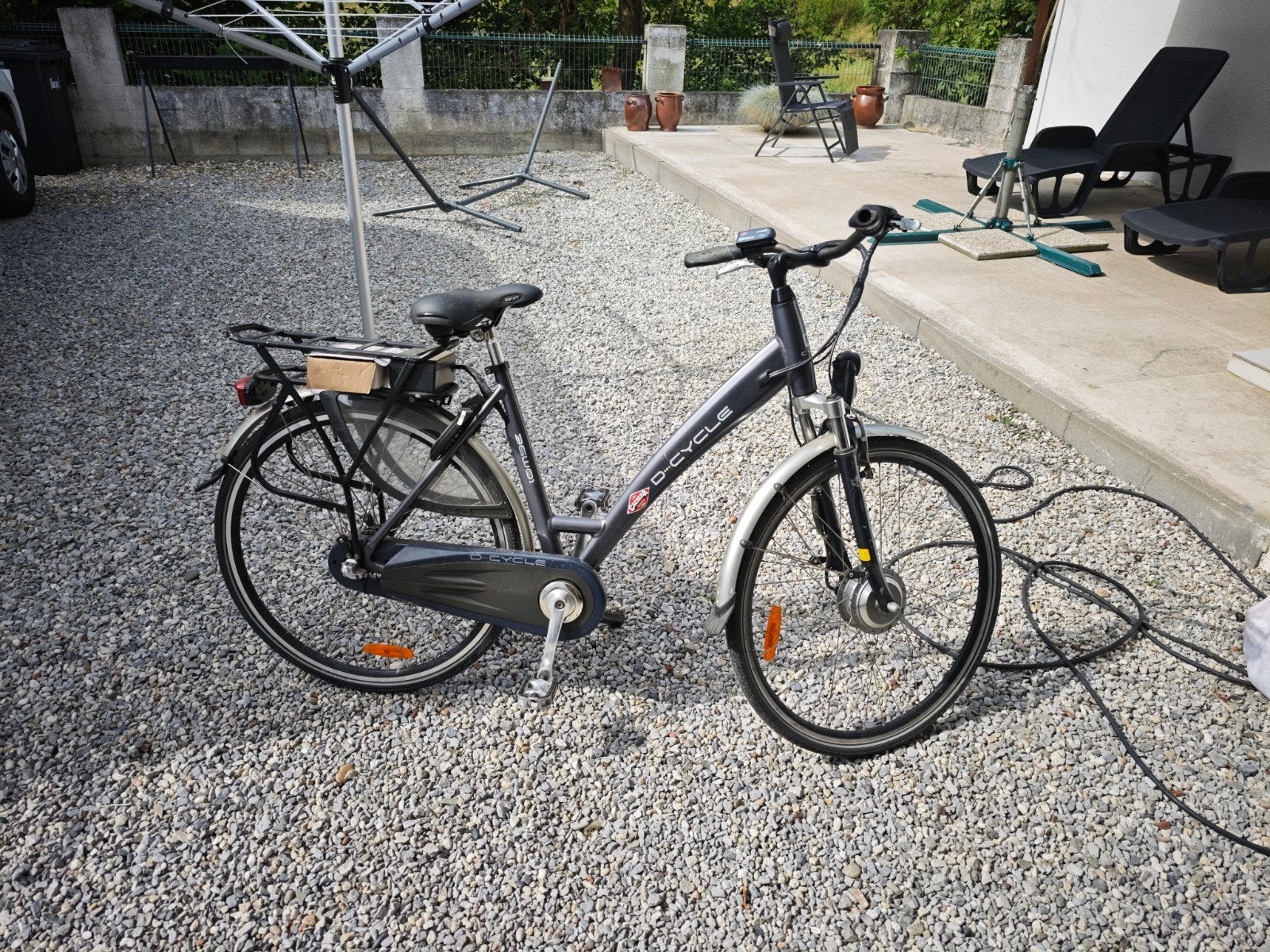 VÉLO ÉLECTRIQUE SANS BATTERIE