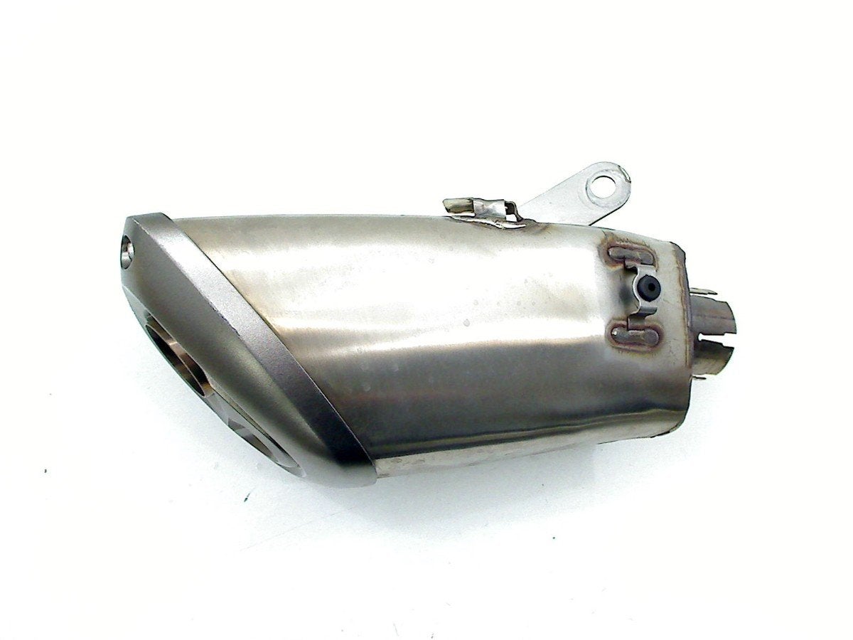 ÉCHAPPEMENT SILENCIEUX ORIGINAL OEM Suzuki (04k0), Motos, Dhr. S. di Majo, Utilisé, Info@cama-motorparts.nl, P.J. Troelstraweg 8 8
3144 CX  MAASSLUIS, NL