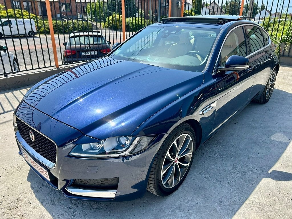 JAGUAR XF SPORT 2.0L DIESEL 163PK 2017 EURO 6B, Auto's, Jaguar, Achterwielaandrijving, 4 cilinders, Blauw, Bedrijf