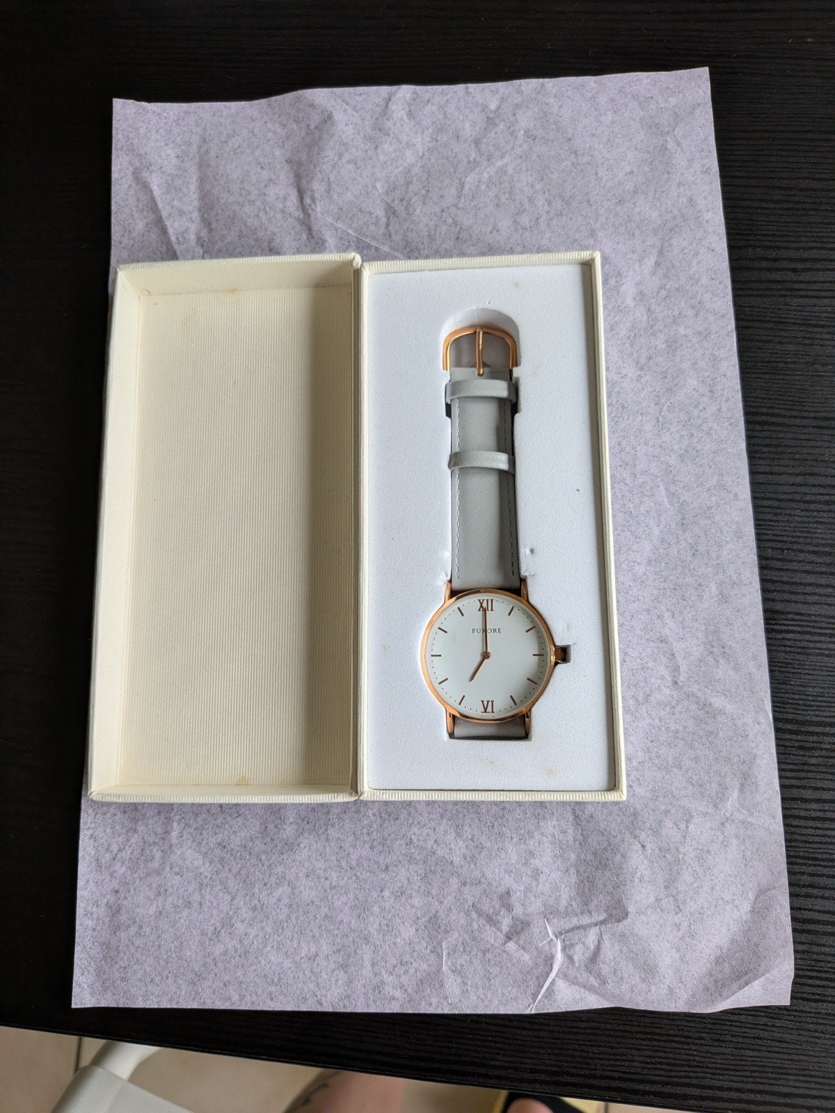 Furore horloge, Bijoux, Sacs & Beauté, Montres | Femmes, Montre-bracelet, Autres marques, Cuir, Enlèvement