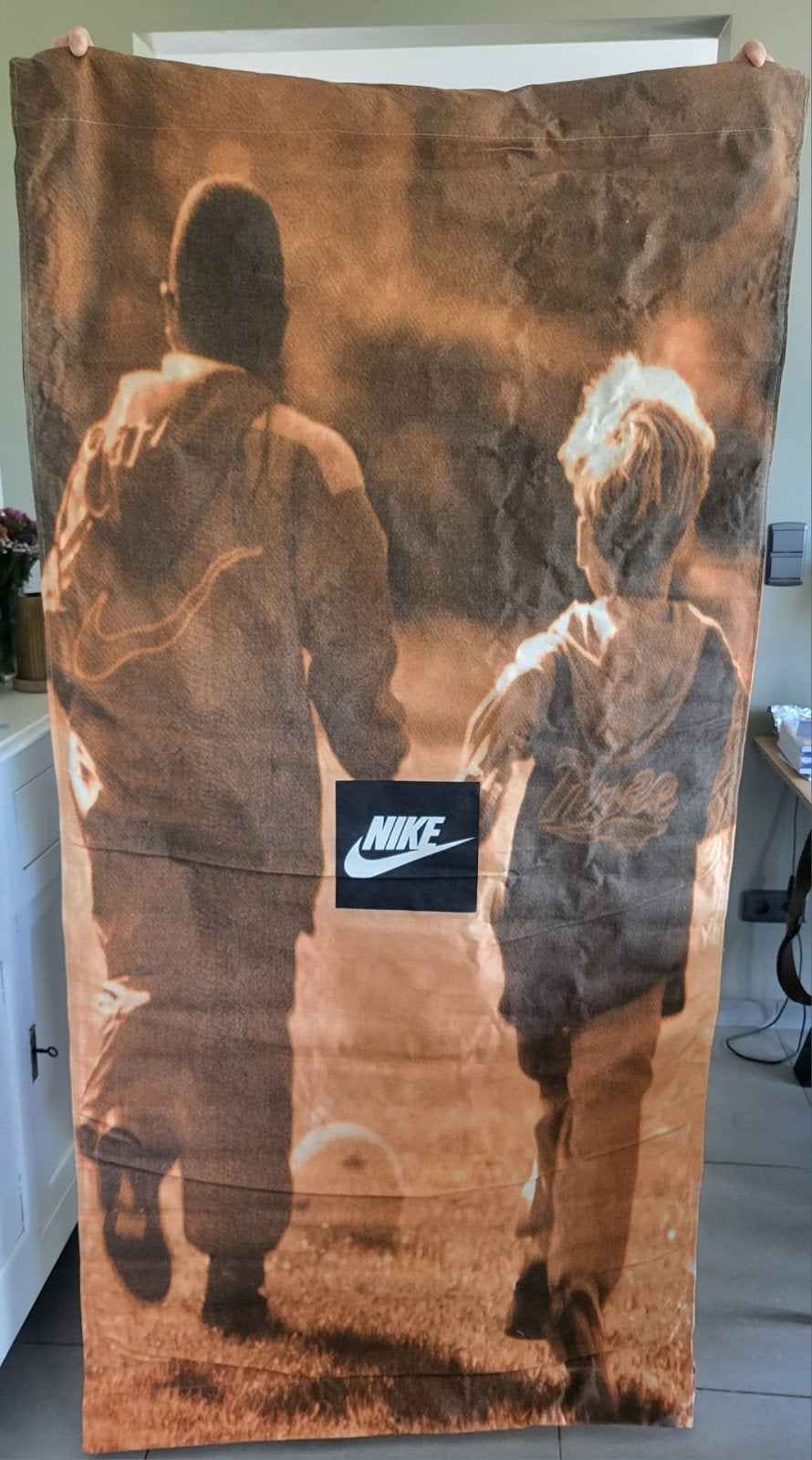 Vintage Nike Store Banner "There ls No Finish Line", Ophalen, Vintage, Nieuw, Oranje