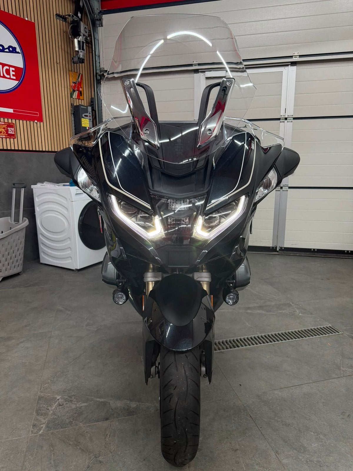 Bmw RT1250, Enlèvement