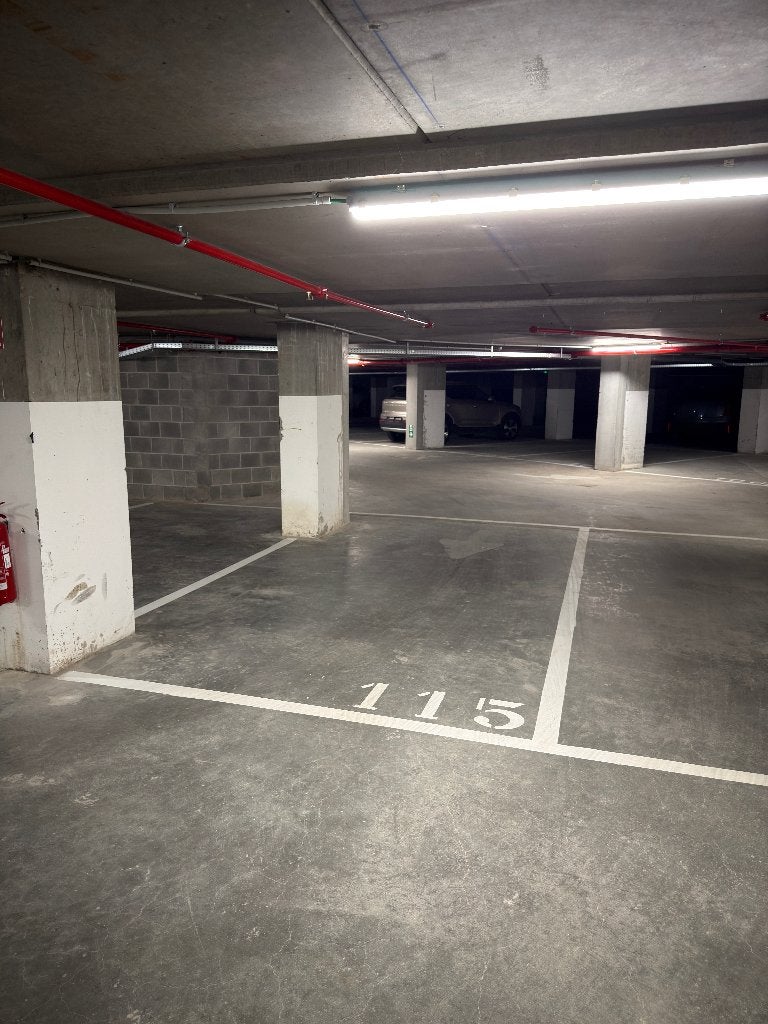 Garageplaats te huur in Zuid Antwerpen, Anvers (ville)