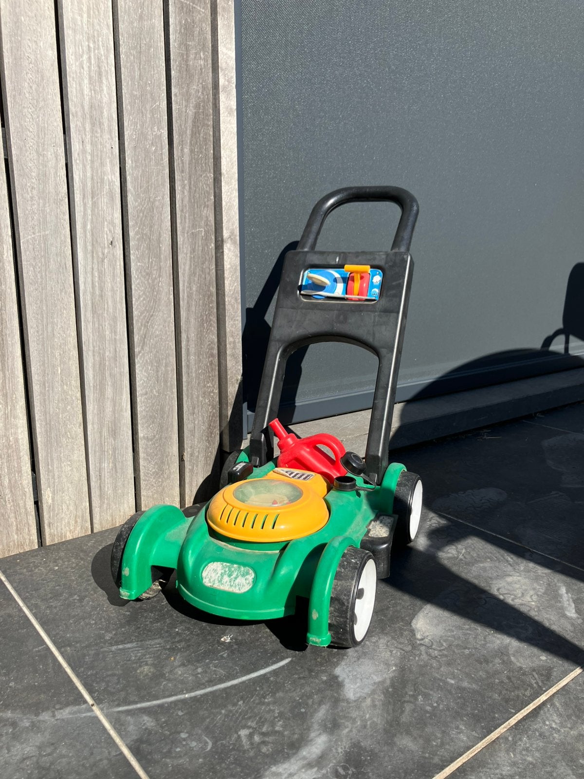 Little Tikes grasmaaier, Ophalen, Gebruikt