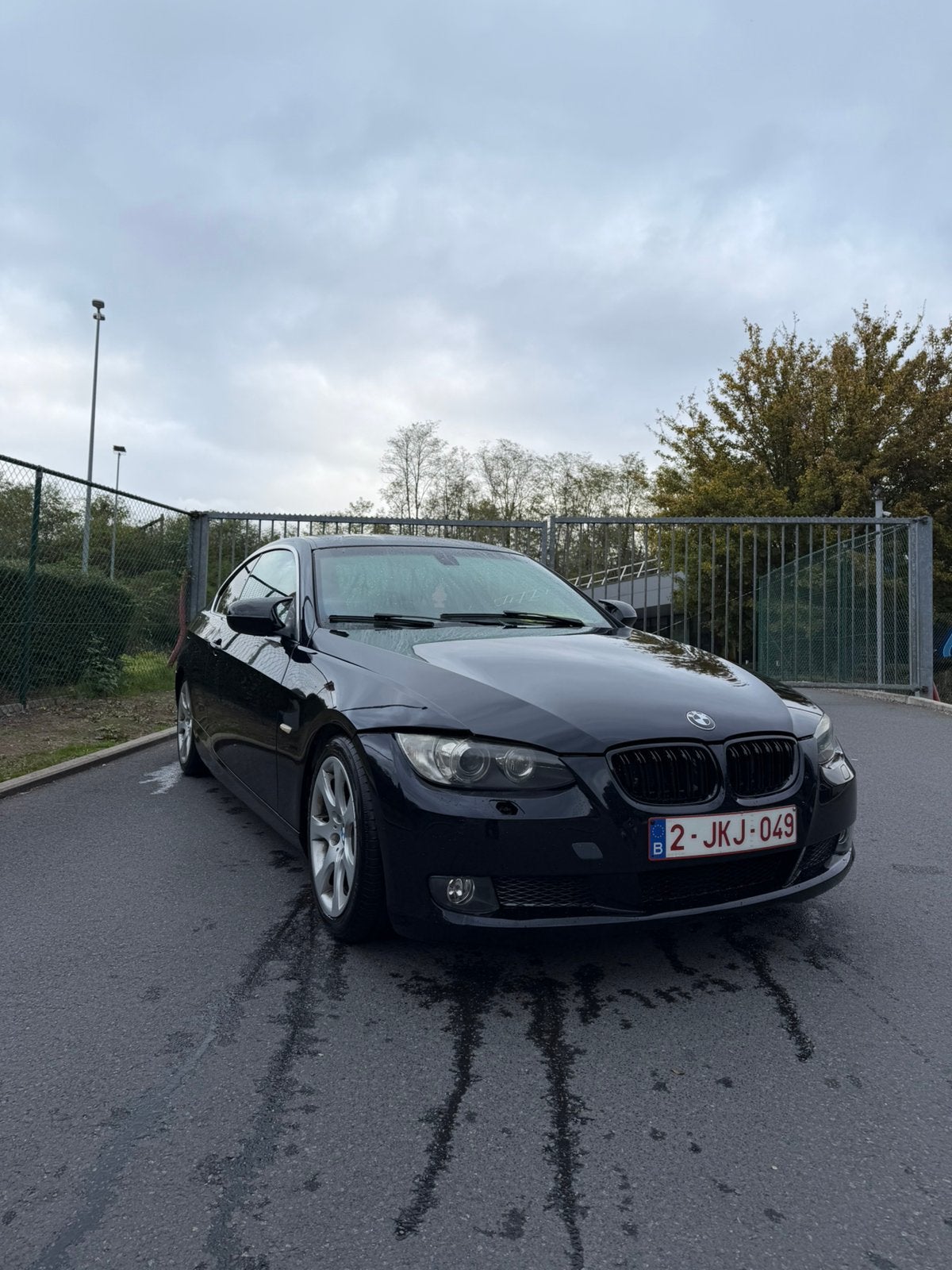 BMW E92 // MARCHAND OU CARROSIER // EXPORT, Autos, Euro 5, Achat, Boîte manuelle, Noir
