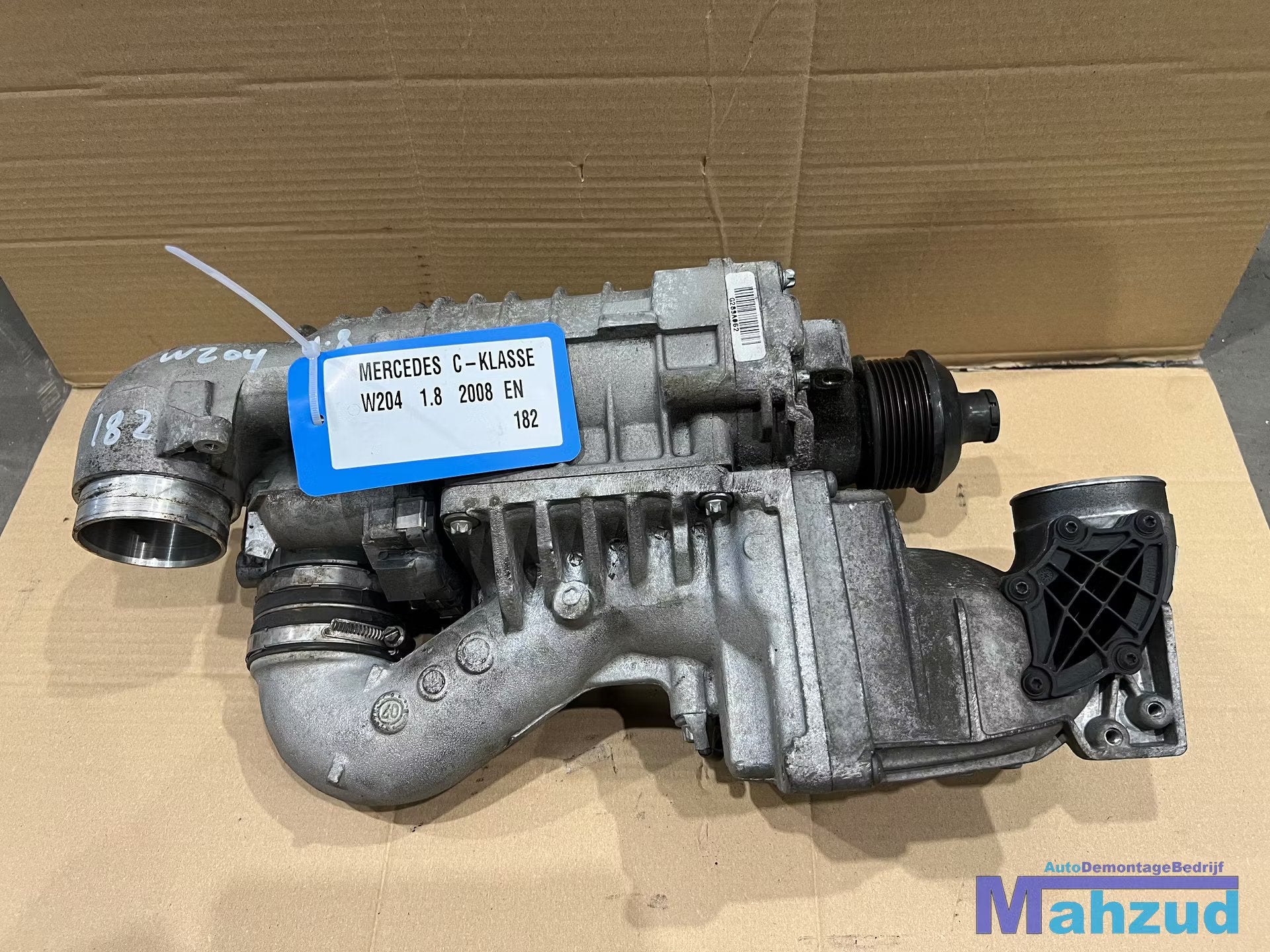 MERCEDES C KLASSE W204 1.8 271952 compressor A2710902680, Auto-onderdelen, Gebruikt, Mercedes-Benz AG, Mercedes-Benz, Mercedesstrasse 120
70372  Stuttgart, DE