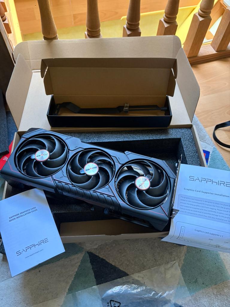 RX 9070 XT Sapphire Pulse - Très bon état - Sous garantie, Computers en Software, Videokaarten, Zo goed als nieuw, AMD, PCI-Express 5.0