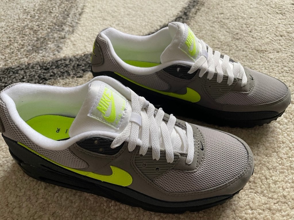 Nike air max 90 Black Neon, Nieuw!! Maat 42, Kleding | Heren, Schoenen, Ophalen, Nike air max, Nieuw, Sneakers