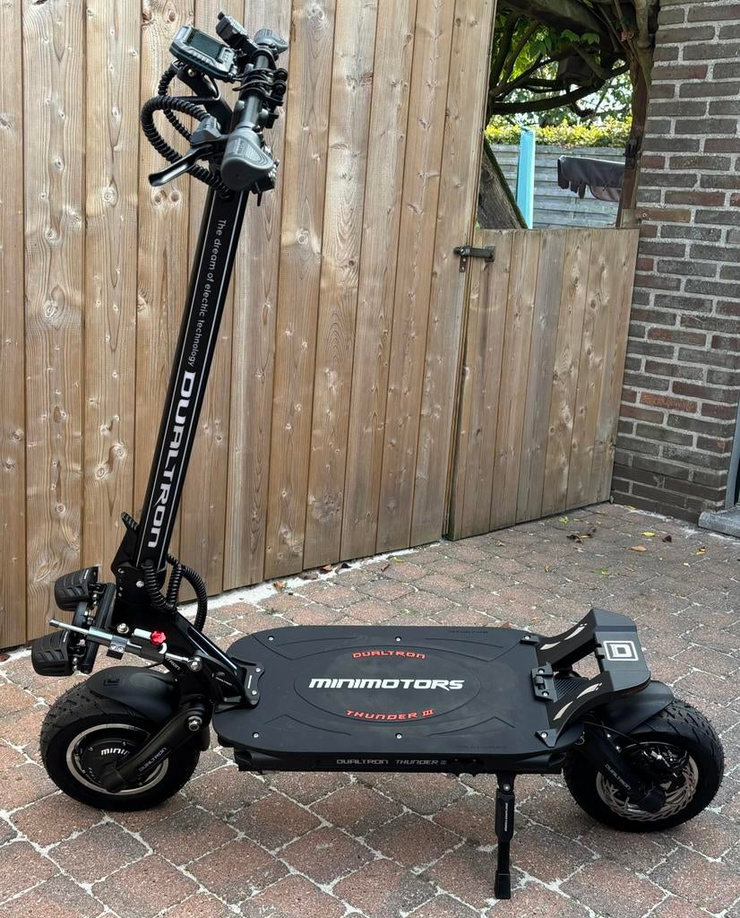 Dualtron Thunder 3 / slechts 59km gereden, Fietsen en Brommers, Ophalen, Zo goed als nieuw, Elektrische step (E-scooter)