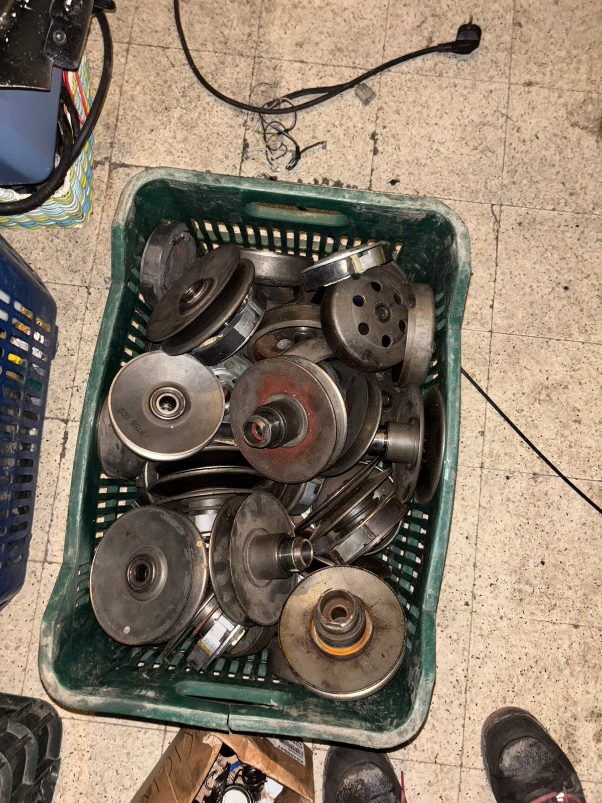 Piaggio en gilera koppelingen, Enlèvement, Comme neuf