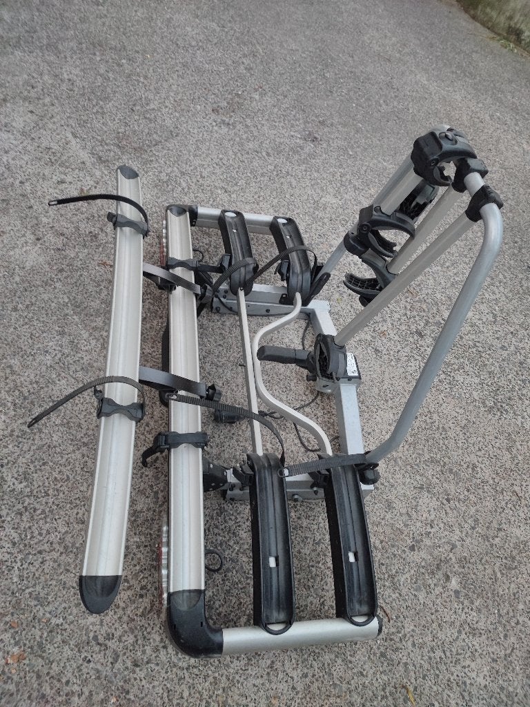 Thule EuroClassic G6 929 - 4 vélos - Etat neuf (0 x utilisé), Neuf, Support d'attelage, 3 vélos ou plus, Enlèvement