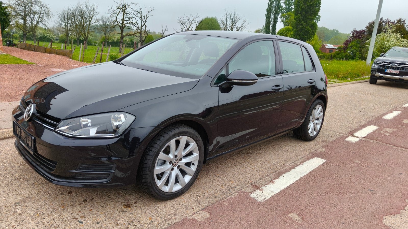 Volkswagen Golf 7 1.2 i Essence 63 kw
(6 euros), Achat, Entreprise, Boîte manuelle, Noir
