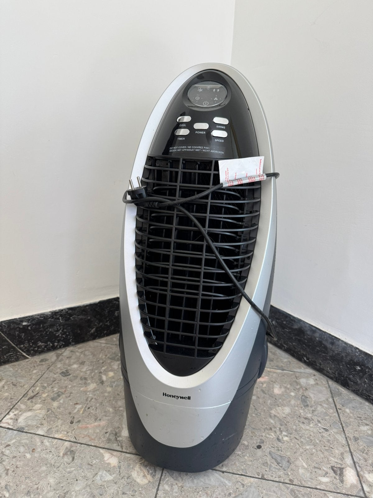 aircooler / luchtkoeler / rafraîchisseur d’air, Ophalen, Zo goed als nieuw
