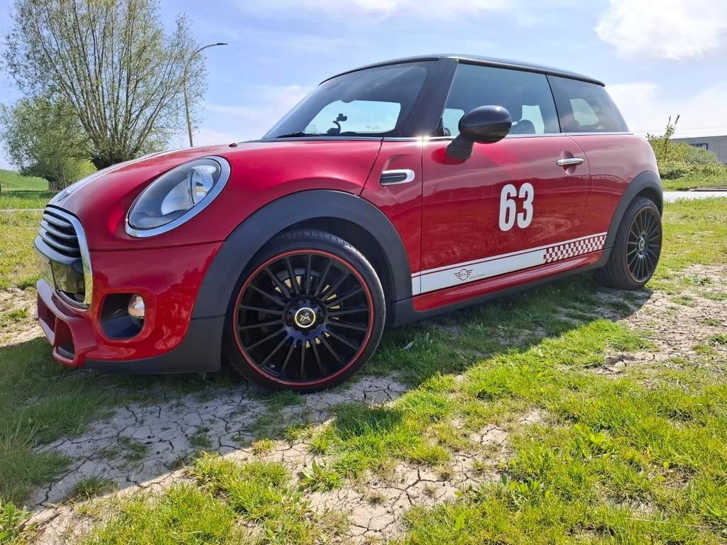 Mini Cooper 1.5 JCW "Paddy Hopkirk", Autos, Achat, Boîte manuelle, Système audio, 1565 kg