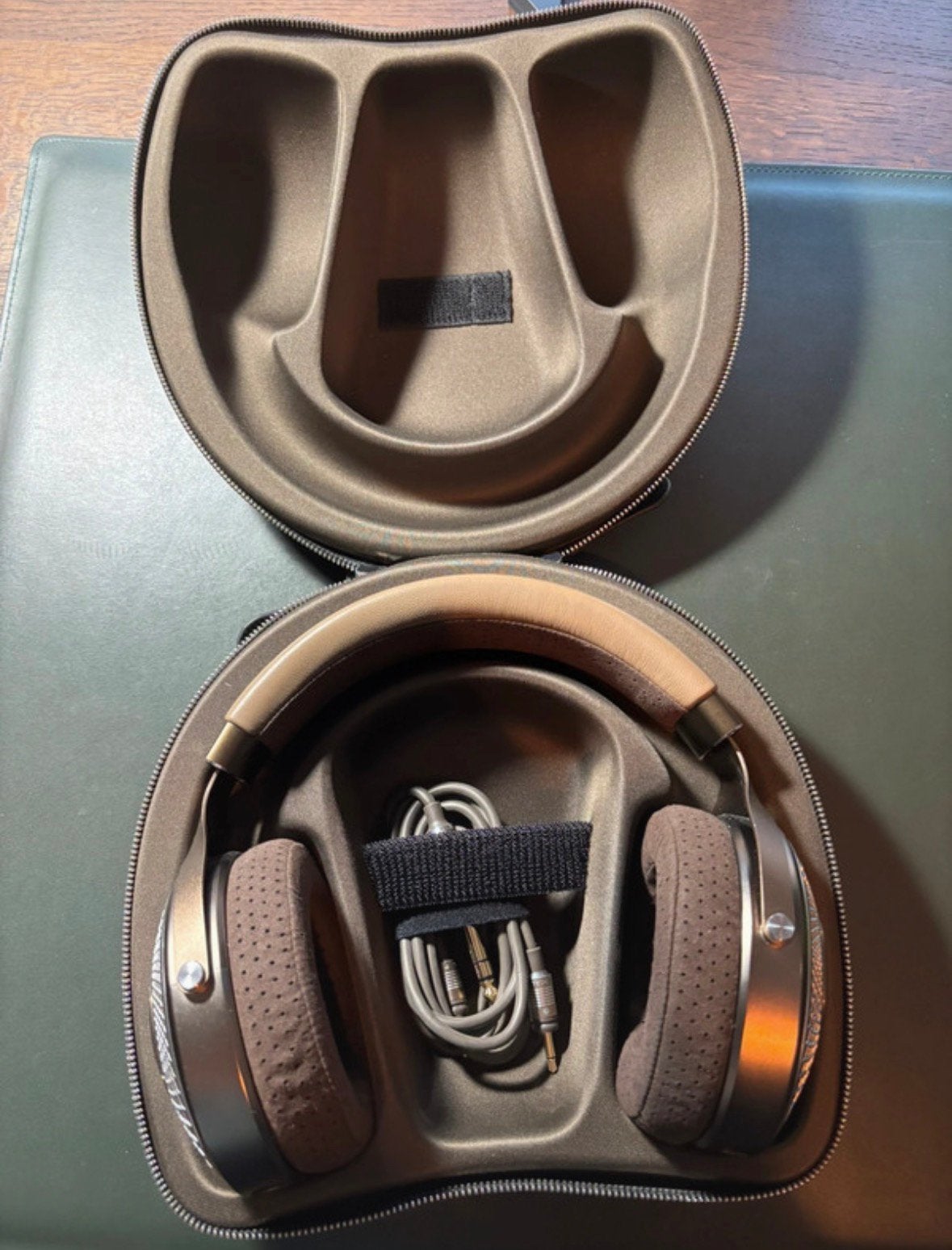 Focal clear Mg headphone, Enlèvement, Comme neuf
