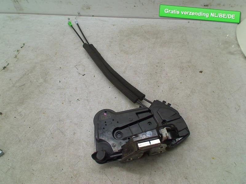 PORTIERSLOT RECHTS VOOR Toyota C-HR (X1,X5) (6903002511), Gebruikt, Kundenbetreuung@toyota.de, Toyota, Toyota-Allee 2
50858  Köln, DE