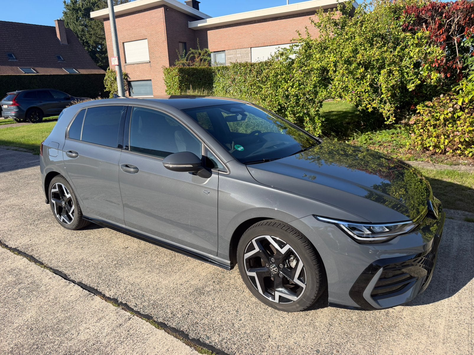 Volkswagen golf 8 van 09/2025 in uitstekende staat., Auto's, Stof, 1498 cc, Dealer onderhouden, Zilver of Grijs
