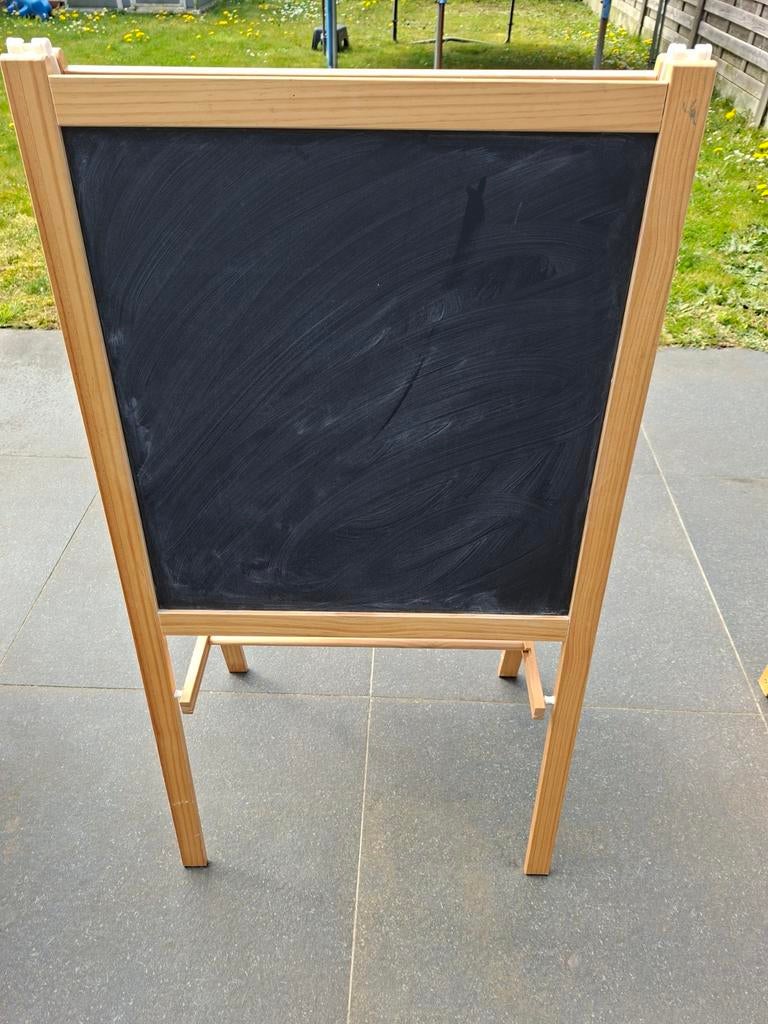 Craie et tableau blanc, Divers, Enlèvement, Tableau blanc