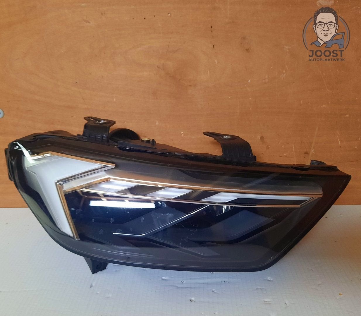 Koplamp rechts LED orgineel Audi A1 82A v.a 2019 82A941034D, Auto-onderdelen, Herkomst onderdeel bekend, -imprint@audi.de, -Auto-Union-Strasse 1, 75057 Ingolstadt, Duitsland