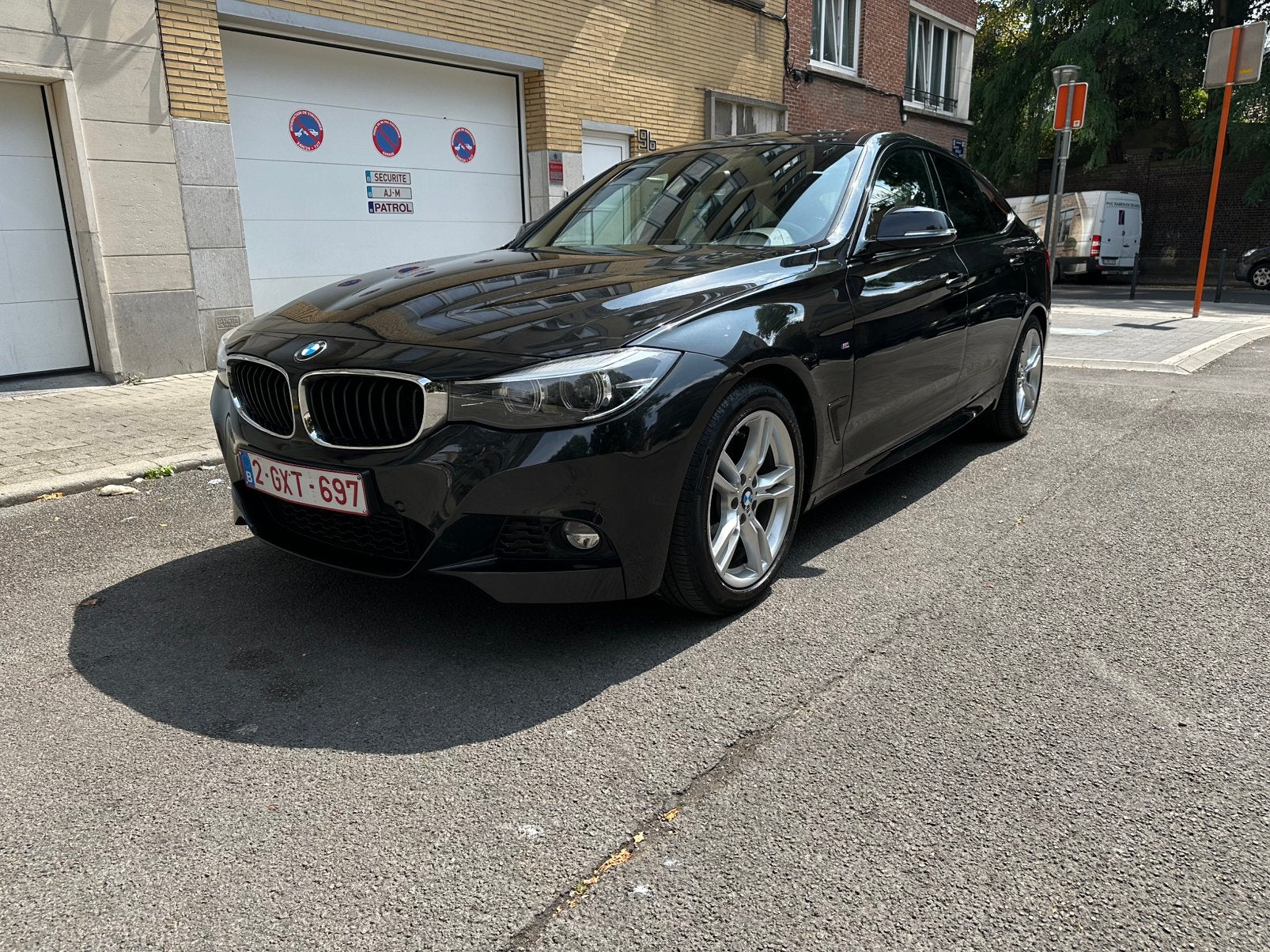 BMW 318GT M-pakket, Auto's, Automaat, Euro 6, Zwart, Diesel