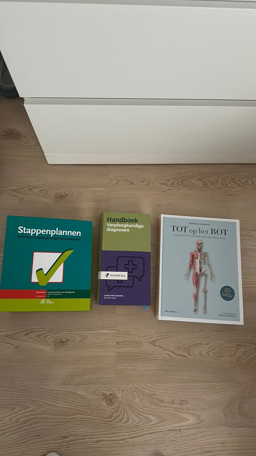 Handboeken verpleegkunde, Boeken, Ophalen, Nieuw, Overige onderwerpen