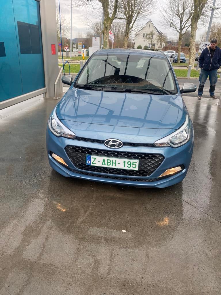 Hyundai i20, Auto's, Voorwielaandrijving, Stof, 4 cilinders, Blauw