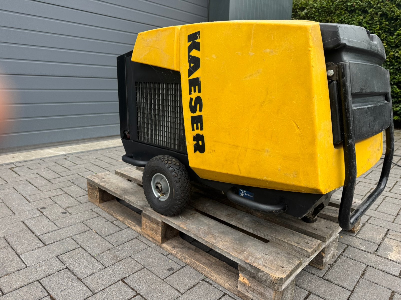 Kaeser m17a benzine compressor, Zakelijke goederen, Ophalen of Verzenden