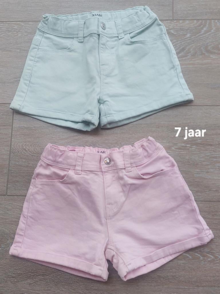 Set 2 shorts meisje maat 7 jaar, Kinderen en Baby's, Ophalen of Verzenden, Zo goed als nieuw, Meisje, Broek