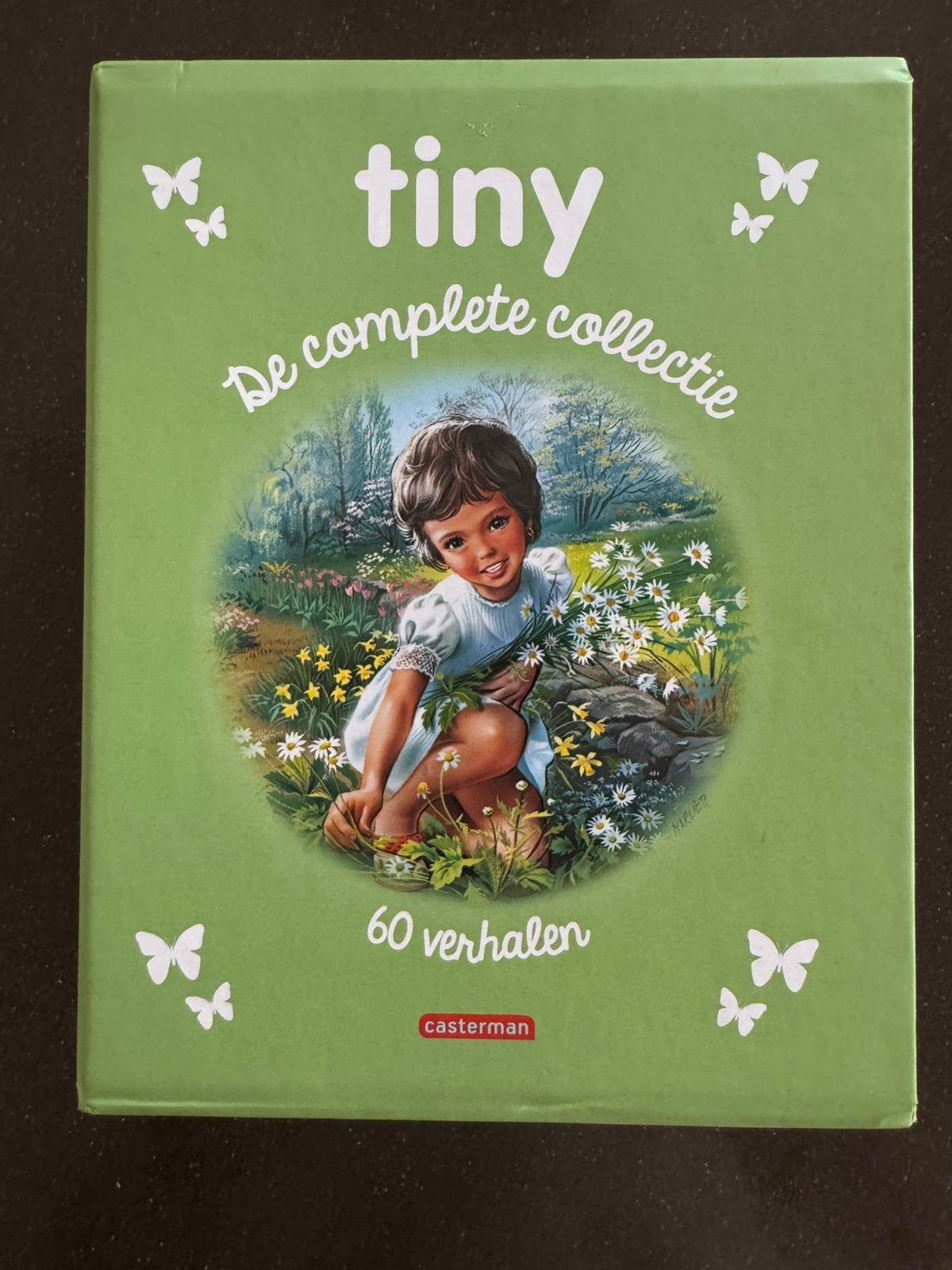 Box Tiny de complete collectie, Enlèvement