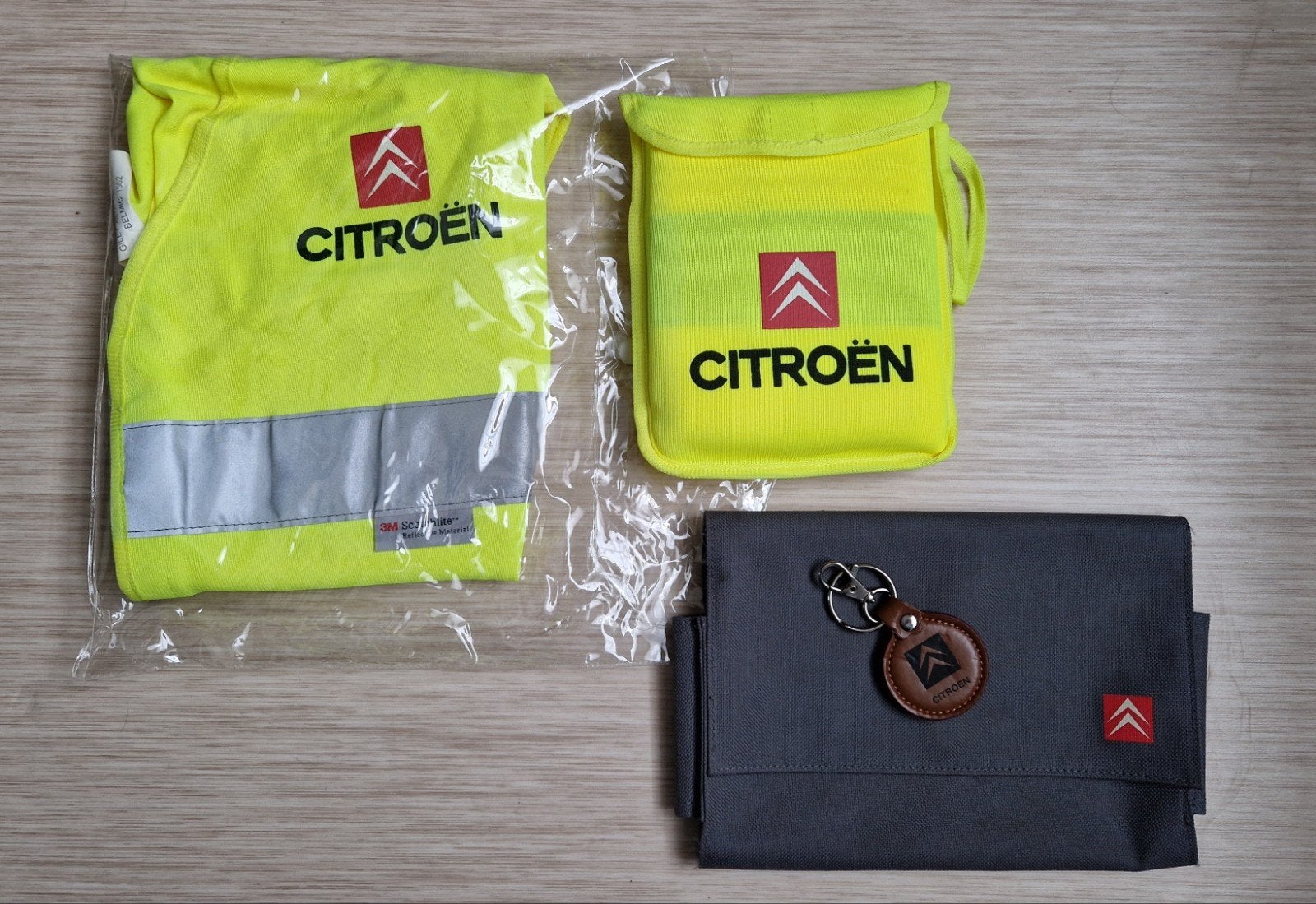 Accessoires automobiles Citroën, Enlèvement