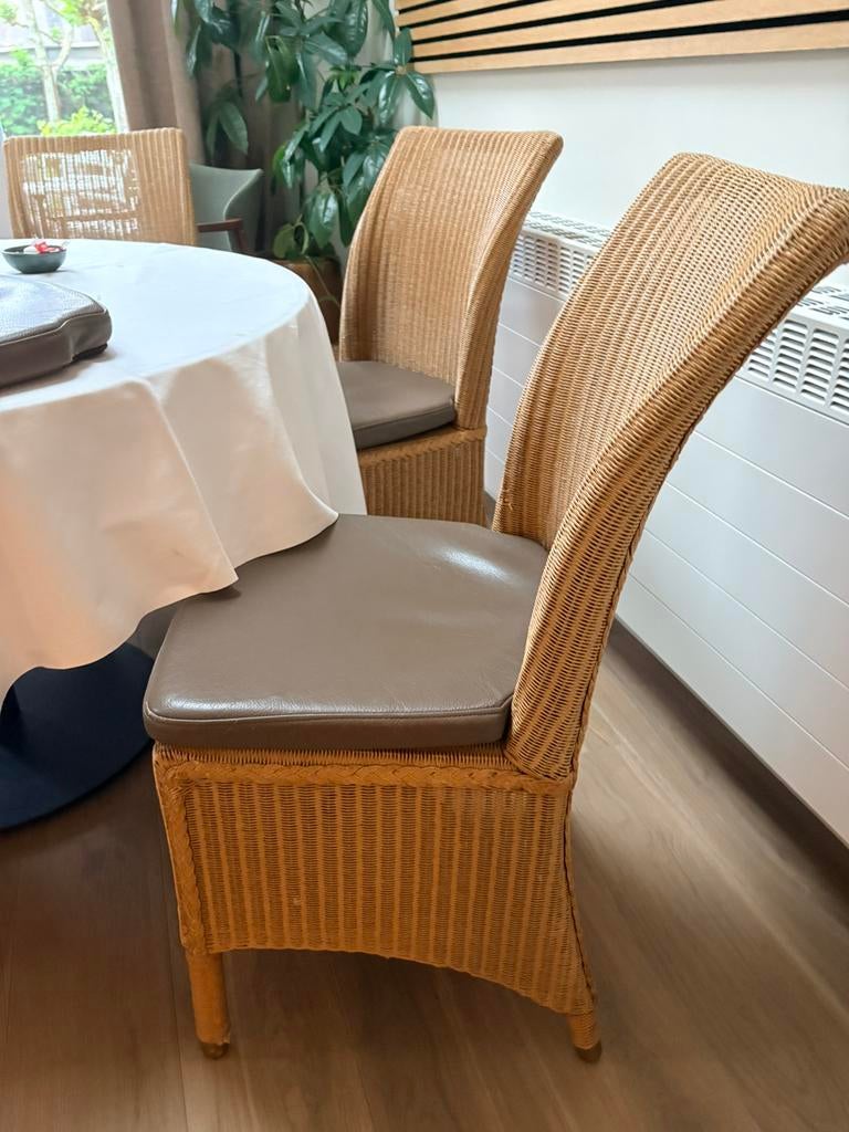 Castle Loom rotan eetkamer stoel, Huis en Inrichting, Stoelen, Ophalen, Zo goed als nieuw, Leer, Vijf, Zes of meer stoelen