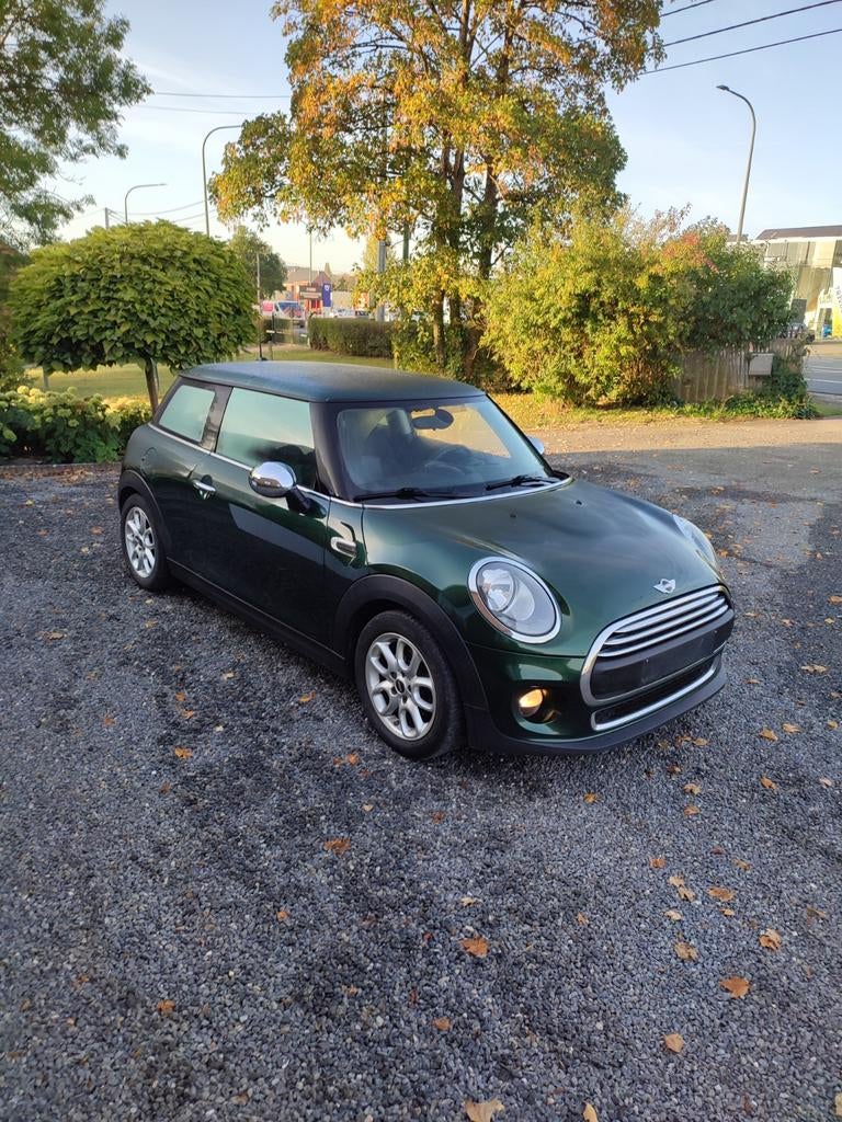 Mini 1.2 essence 2014 Sièges sport.Airco, Voorwielaandrijving, 4 cilinders, Leder en Stof, Bedrijf