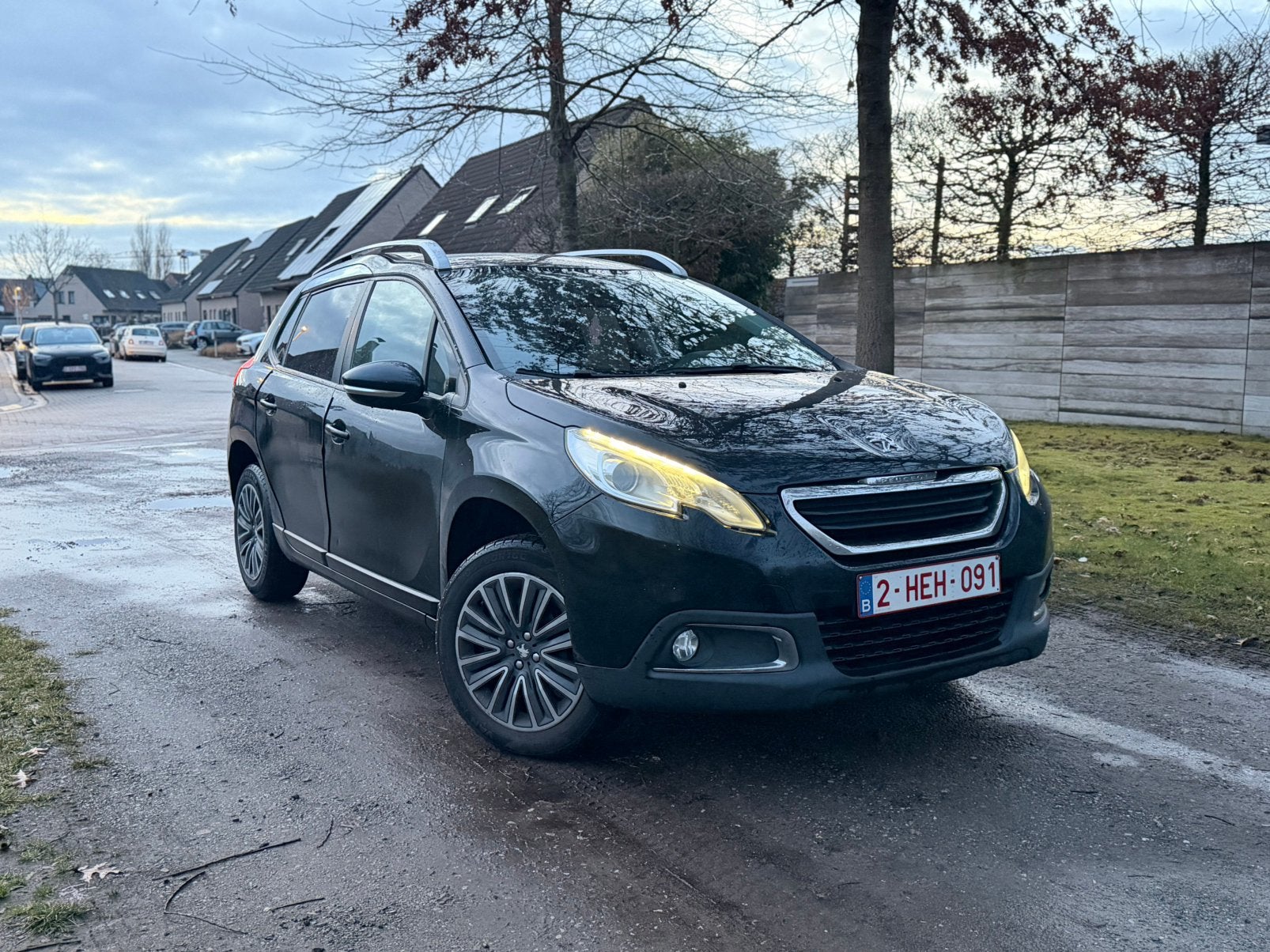 Peugeot 2008 1.2 benzine Euro 5, Auto's, Euro 5, Handgeschakeld, Particulier, Te koop
