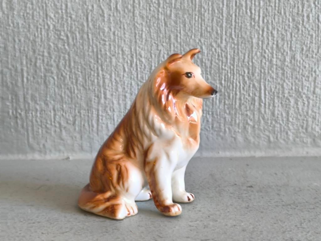 Bone China of Goebel collie, Verzamelen, Beelden en Beeldjes, Ophalen of Verzenden