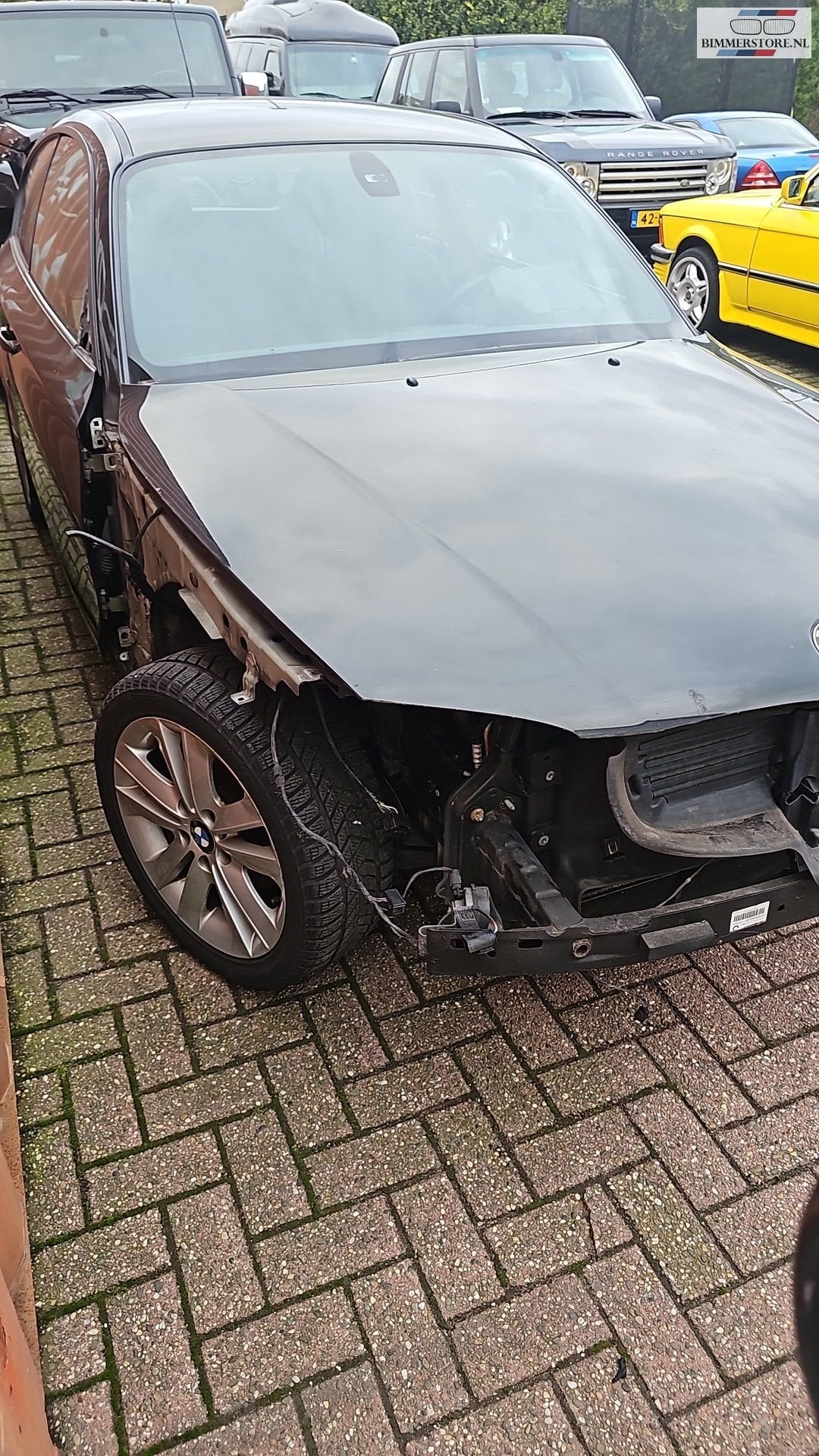 Bumperbalk  voorzijde BMW 1 serie  E81  E82 E87 LCi 51117166, Pare-chocs, Gernotstrasse 16 44319, Dortmund, Origine de la pièce connue