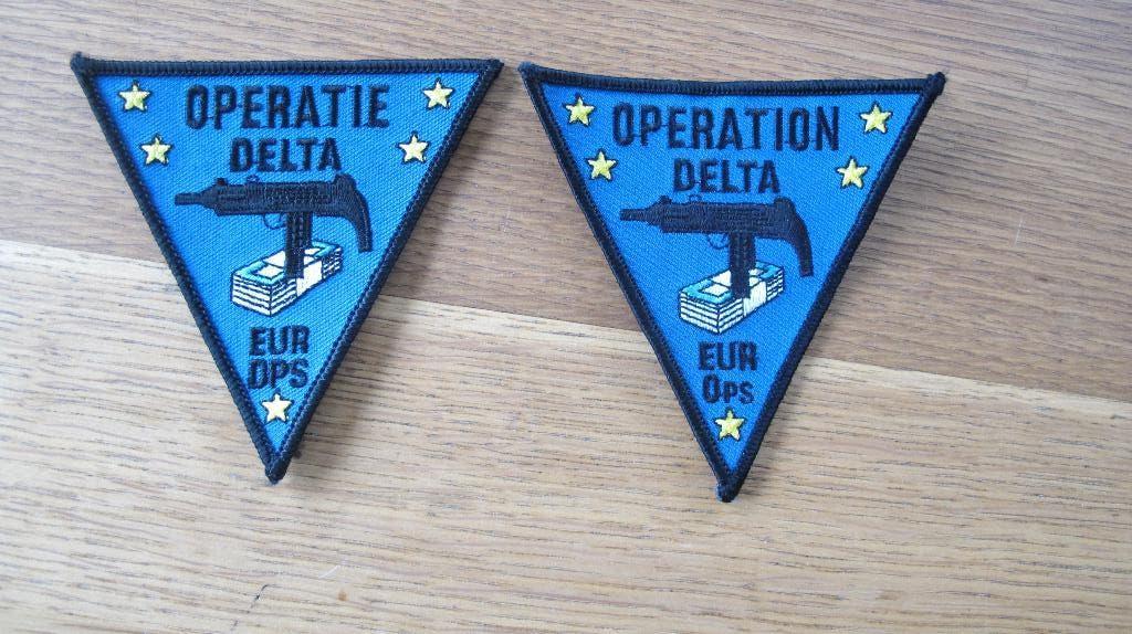 patch politie rijkswacht gendarmerie operation delta, Enlèvement ou Envoi, Gendarmerie, Emblème ou Badge
