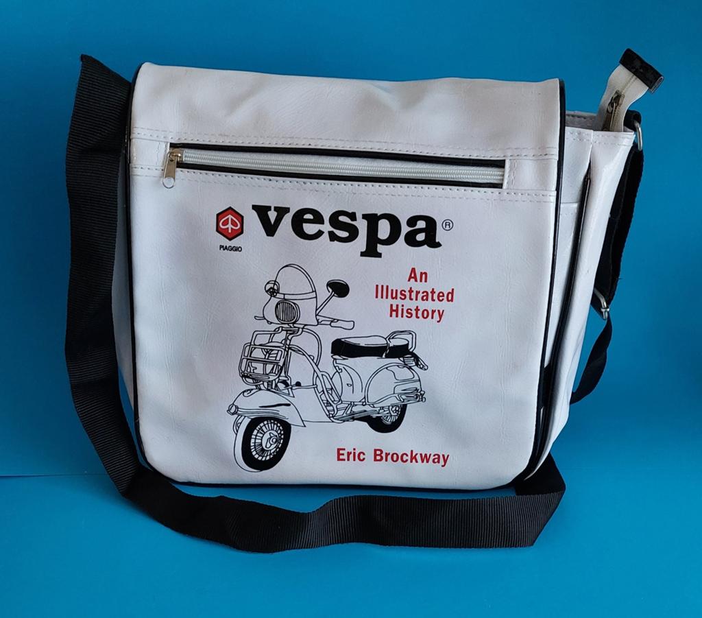 Nieuwe Vespa schoudertas, Ophalen of Verzenden