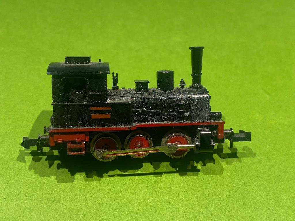 Locomotive, Arnold, Enlèvement ou Envoi, Locomotive, Courant continu