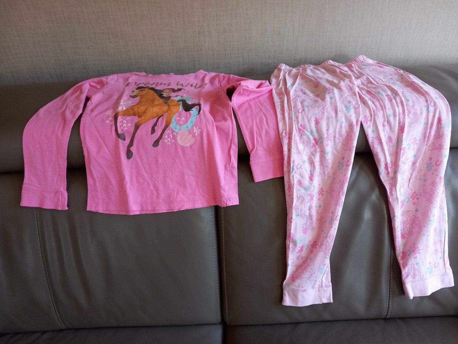 tweedelige pyjama Spirit C&A, Enfants & Bébés, Enlèvement ou Envoi