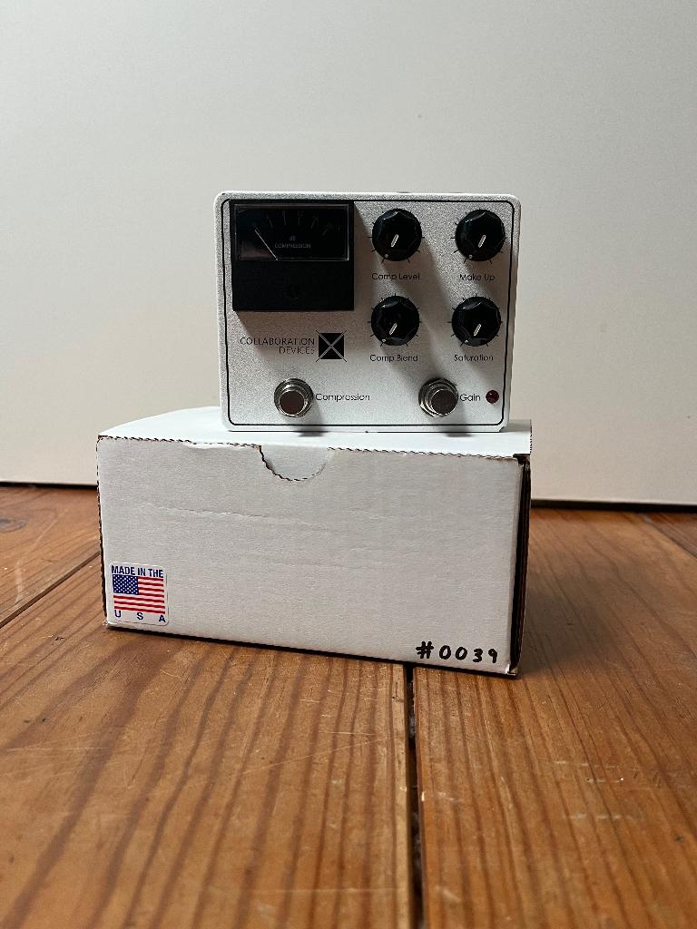 Collaboration Devices | The Compressor, Ophalen of Verzenden, Gebruikt, Distortion, Overdrive of Fuzz