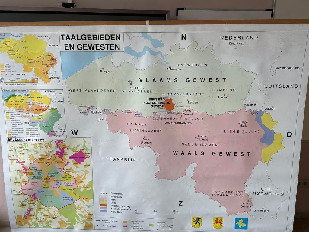 Kaart taalgebieden en gewesten België, Antiek en Kunst, Antiek | Schoolplaten, Ophalen, Aardrijkskunde
