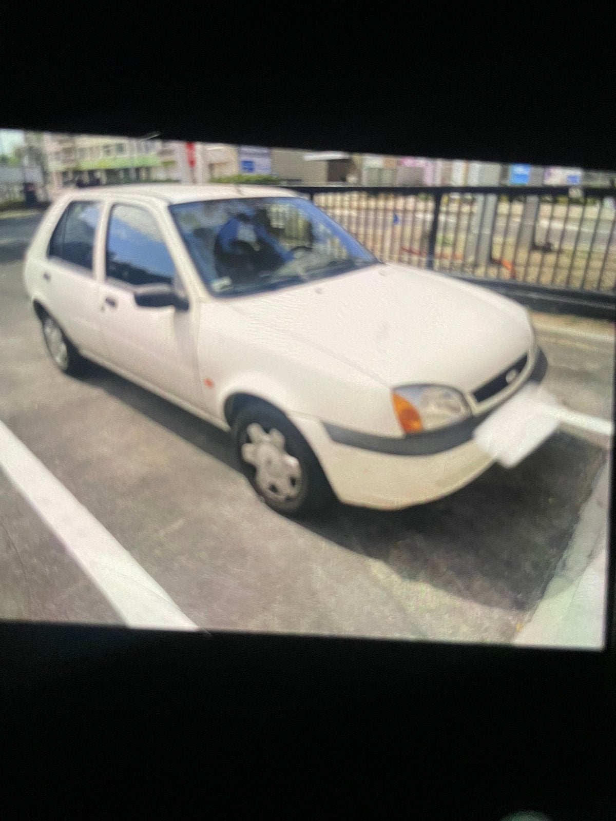 Te koop ford, Enlèvement