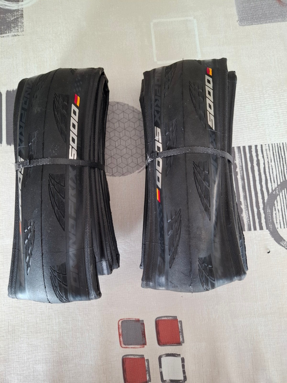 nouveaux pneus de vélo de route Continental Grand Prix 5000, Enlèvement ou Envoi