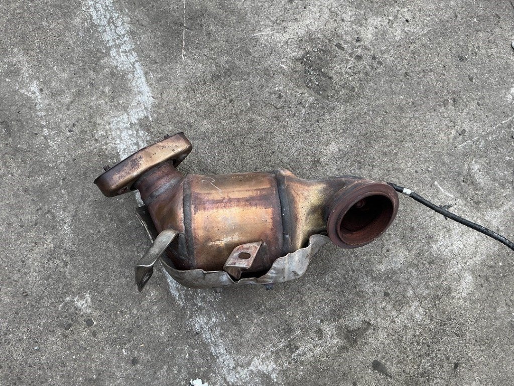 CATALYSEUR Opel Astra J Sports Tourer (PD8 / PE8 / PF8), Autos : Pièces & Accessoires, Systèmes d'échappement, Opel, Opel Automobile GmbH