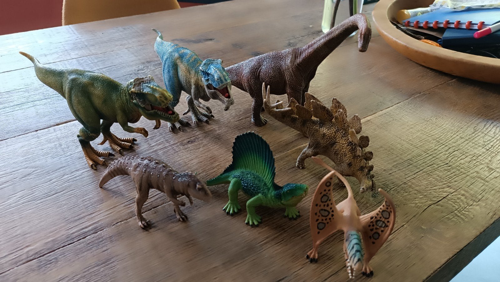 Schleich dinosorenset, Ophalen