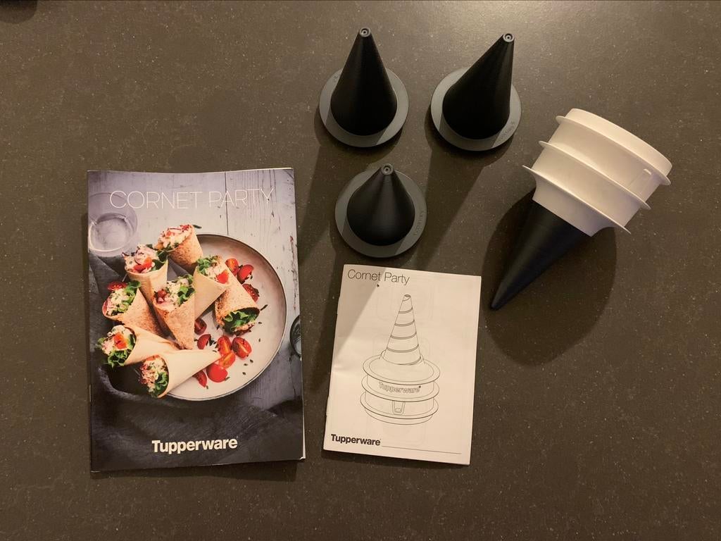 Cornetto party Tupperware, Enlèvement ou Envoi, Neuf